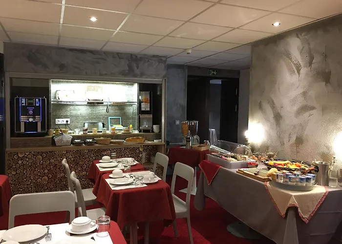 Les 4 Vallees Hotel