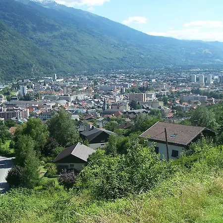 Отель Les 4 Vallees 2*
